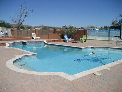 REFRESHING POOL