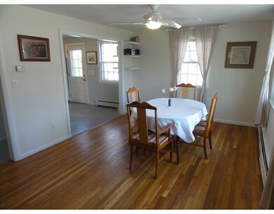 9 Dunshire Dr, North Chelmsford, MA 01863 - photo 2