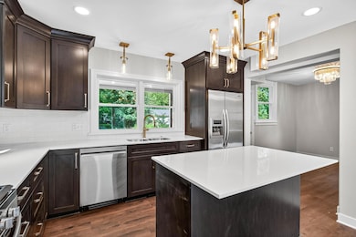 409 Winslow Ave, Saint Paul, MN 55107 - photo 5