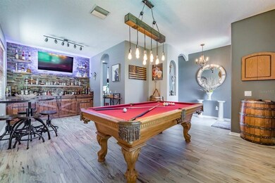 Bar/game/dining room