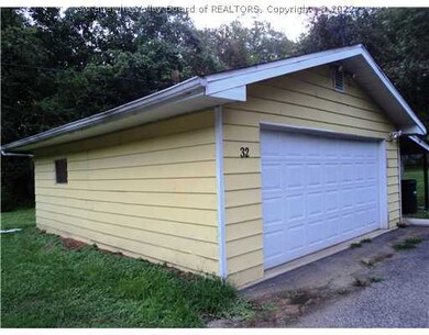 Parking Lot/Garage.