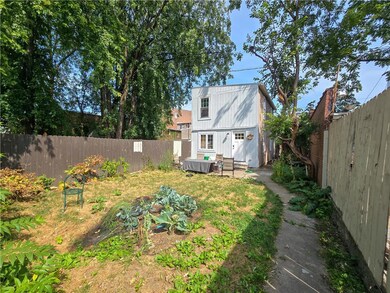 435 N Hall St, Allentown, PA 18102 - photo 3