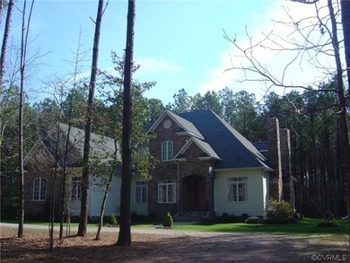 875 Koolwood Ln, Petersburg, VA 23805 - photo 2