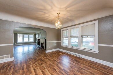 1314 N Ash St, Waukegan, IL 60085 - photo 7