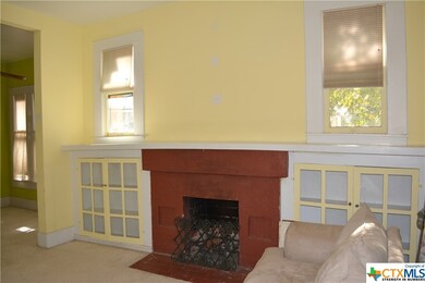 1207 W San Antonio St, San Marcos, TX 78666 - photo 3