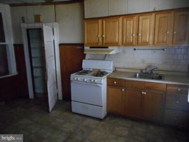 505 Poplar Grove St, Baltimore, MD 21223 - photo 7