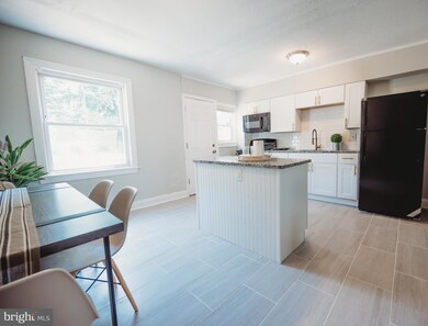 4539 Manorview Rd, Baltimore, MD 21229 - photo 6