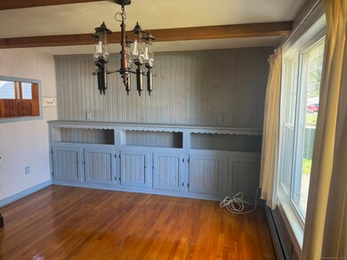 34 Hutchinson St, New Britain, CT 06053 - photo 5