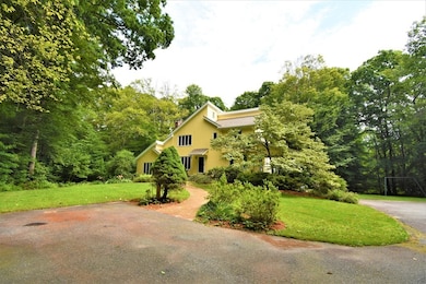 78 Acorn St, Millis, MA 02054 - photo 3