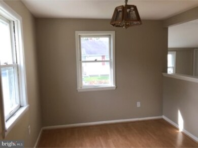 124 Magnolia St, Penns Grove, NJ 08069 - photo 4