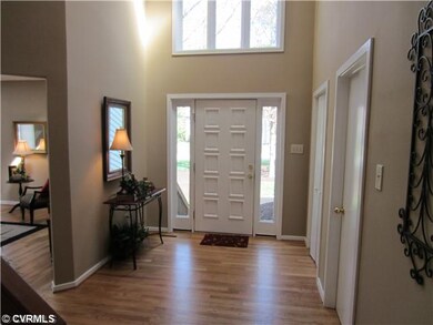Foyer - Dramatic 2 Story Foyer has NEW Hardwood fl