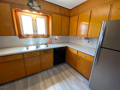 1905 Newton Ransom Blvd, Clarks Summit, PA 18411 - photo 2