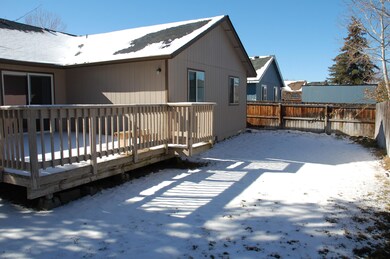 21340 Pelican Dr, Bend, OR 97701 - photo 5