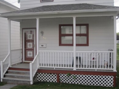 431 Main St, Moosic, PA 18507 - photo 3