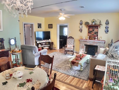 403 N Walnut, Walton, IN 46994 - photo 5