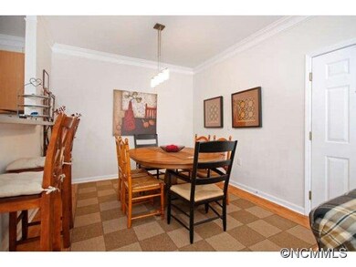 513 Appeldoorn Cir, Asheville, NC 28803 - photo 7