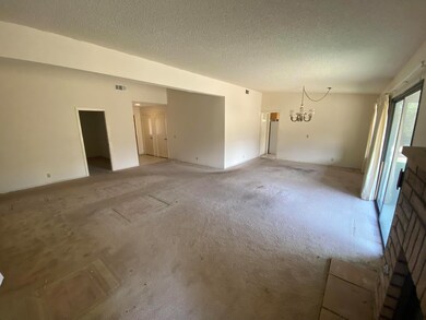 Livingroom1