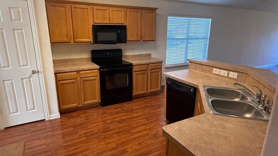 519 Creekside Dr, Princeton, TX 75407 - photo 5