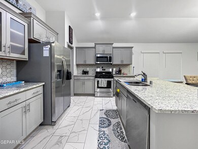 1189 Indigo Sky St, Horizon City, TX 79928 - photo 6