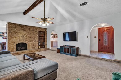 621 Robindale Dr, Bedford, TX 76022 - photo 7