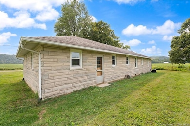 9333 N Haleysburg Rd, Vallonia, IN 47281 - photo 6