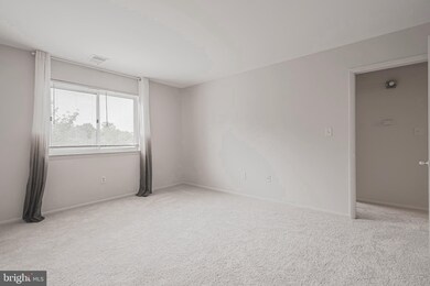 3356 Hewitt Ave unit 201, Silver Spring, MD 20906 - photo 3