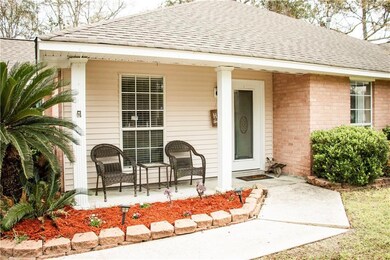 407 Jennifer Ln, Pearl River, LA 70452 - photo 2