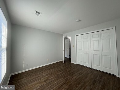 862 Quince Orchard Blvd unit 202, Gaithersburg, MD 20878 - photo 6
