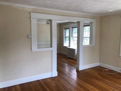 134 Parmenter Rd unit 2, West Newton, MA 02465 - photo 2