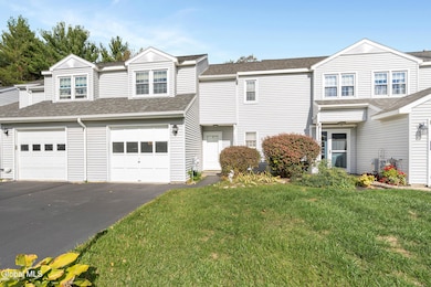 1130 Spearhead Dr, Schenectady, NY 12302 - photo 2