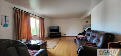 51 Cedar St, Edison, NJ 08820 - photo 7