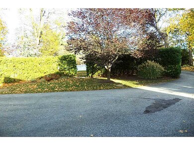 40 Tupelo Hill Dr, Cranston, RI 02920 - photo 3