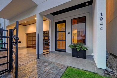 1944 Welch St, Houston, TX 77019 - photo 2