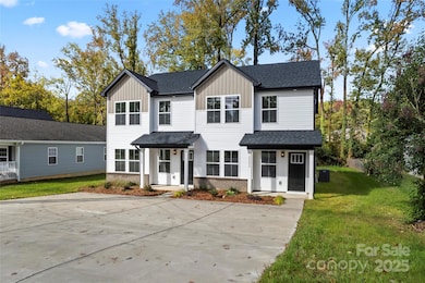 2909 New Pineola Rd, Charlotte, NC 28208 - photo 2