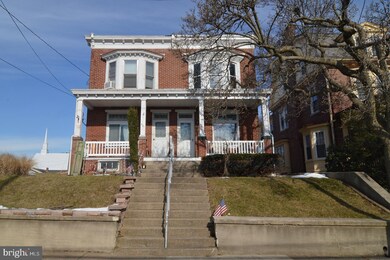 423 Franklin St, Hamburg, PA 19526 - photo 2