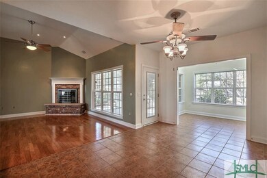 Large breakfast room