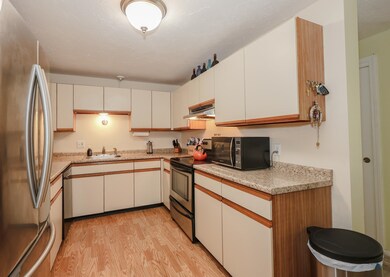 307B Amherst St unit 127, Nashua, NH 03063 - photo 6