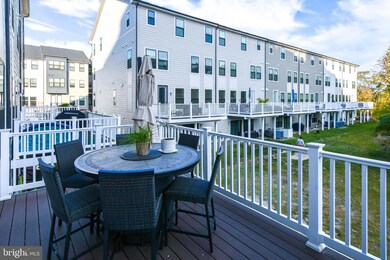 5675 Stephanie Tessa Way, Huntington, VA 22303 - photo 7