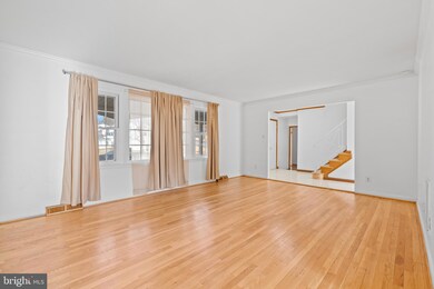 7205 Longbranch Dr, New Carrollton, MD 20784 - photo 6