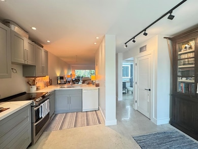 2320 SW 22nd Ave unit 212, Delray Beach, FL 33445 - photo 3