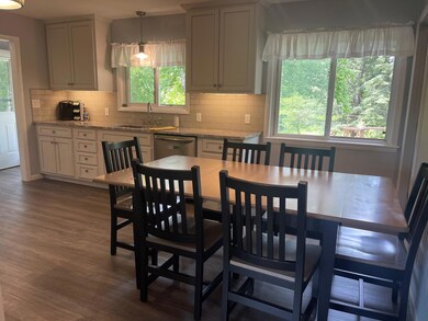 Dining/Kitchen