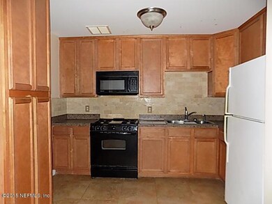 3954 Peter Rabbit Dr, Jacksonville, FL 32210 - photo 3