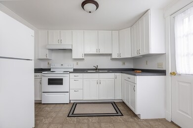 83 Edgeworth Ave_W5_012