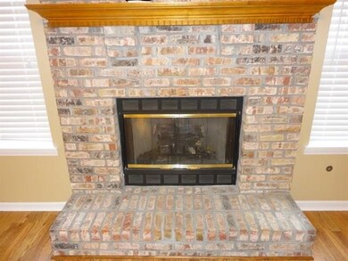 726 West St, Whiteland, IN 46184 - photo 5