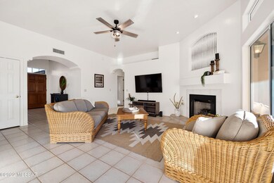 07-Living Area