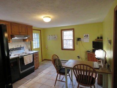 18 Wampatuck St, Pembroke, MA 02359 - photo 6