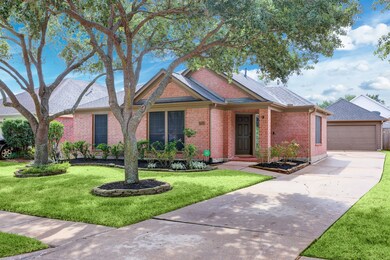 17311 Sparrow Way Ct, Houston, TX 77095 - photo 2