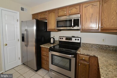 1390 Park Garden Ln, Reston, VA 20194 - photo 4