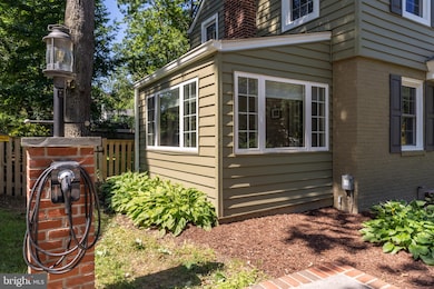 713 Devonshire Ave, Takoma Park, MD 20912 - photo 5