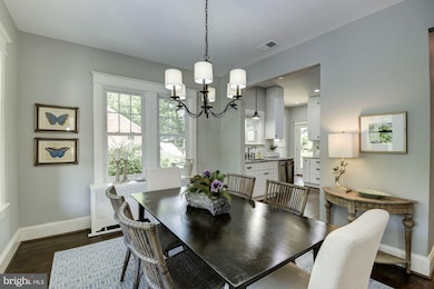 7515 Carroll Ave, Takoma Park, MD 20912 - photo 5